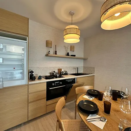 Sady, 5min From Airport And Parking * ブラチスラヴァ