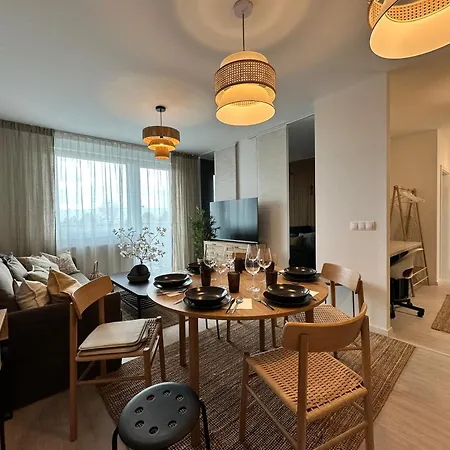 Apartment Sady, 5min From Airport And Parking Bratislava